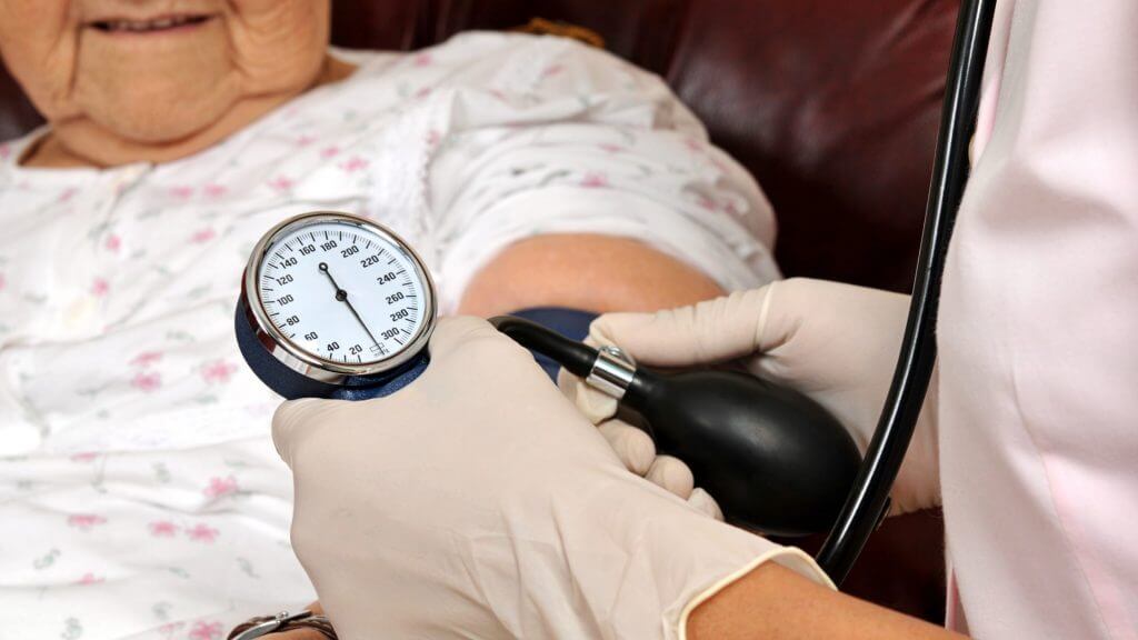 血圧測定の写真